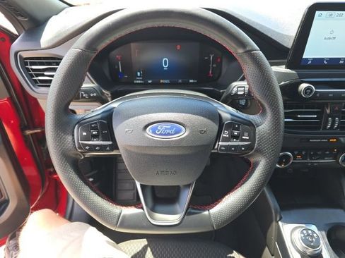 Used 2025 Ford Escape ST-Line AWD/4WD image 21