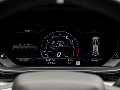 Used 2022 Lamborghini Urus image 16