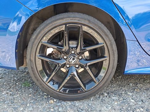 Used 2023 Honda Civic Sport image 11