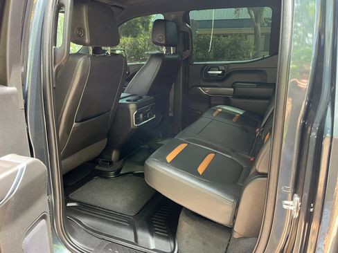 Used 2021 GMC Sierra 1500 AT4 w/ AT4 Value Package AWD/4WD image 16