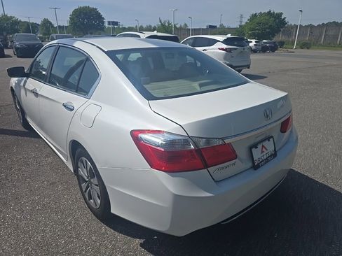 Used 2015 Honda Accord LX image 7