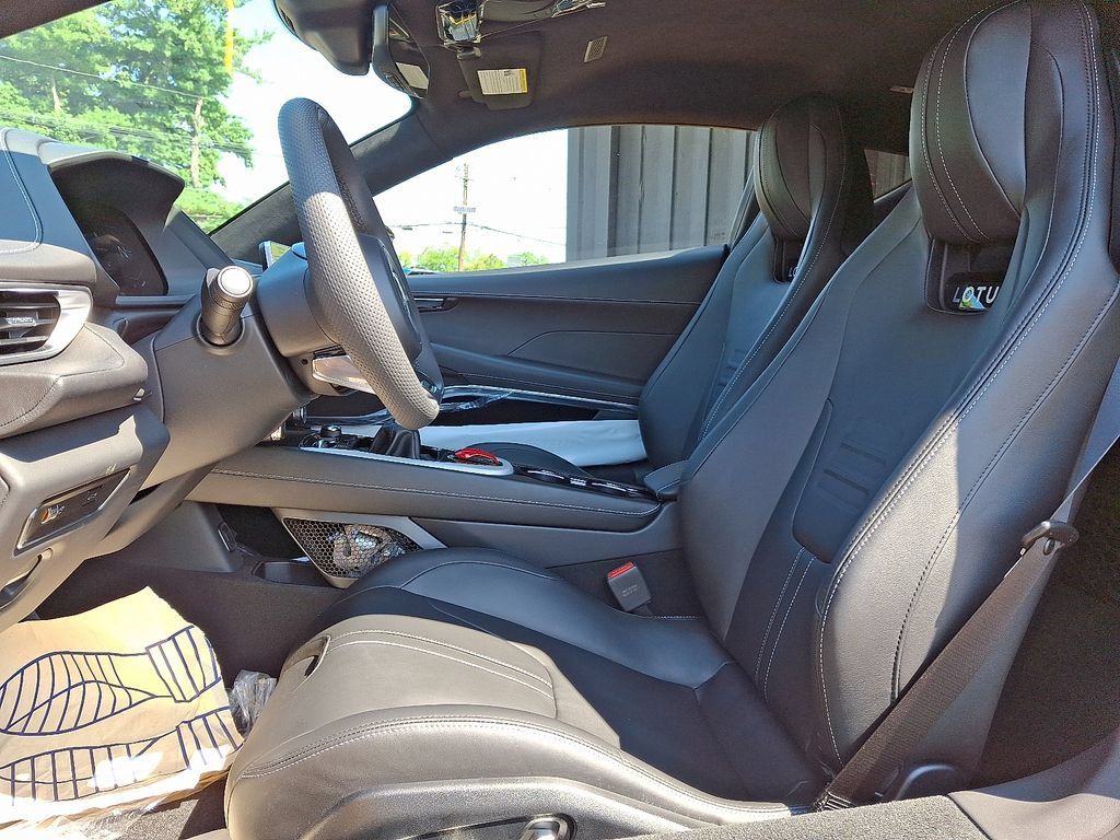 Used 2025 Lotus Emira RWD image 12