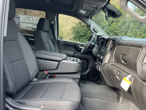 New 2026 Chevrolet Silverado 2500 Custom w/ Custom Value Package image 28