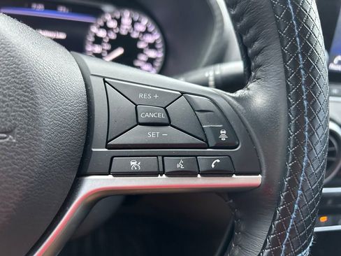 Used 2022 Nissan Sentra SV FWD image 19