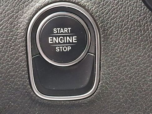 Used 2022 Mercedes-Benz Sprinter 2500 image 27