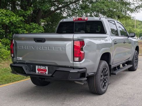 New 2026 Chevrolet Colorado W/T w/ WT Custom Package RWD image 2