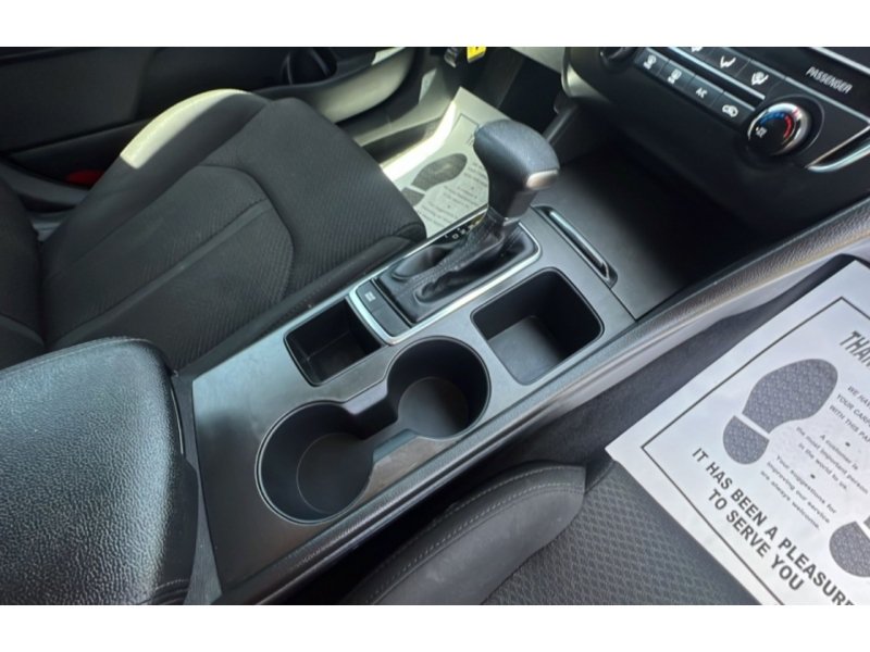 Used 2016 Kia Optima LX FWD image 26