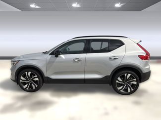 Certified 2023 Volvo XC40 B4 Plus w/ Protection Package Premier FWD video 2