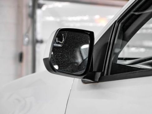 Used 2022 Chevrolet Colorado LT w/ LT Convenience Package image 46