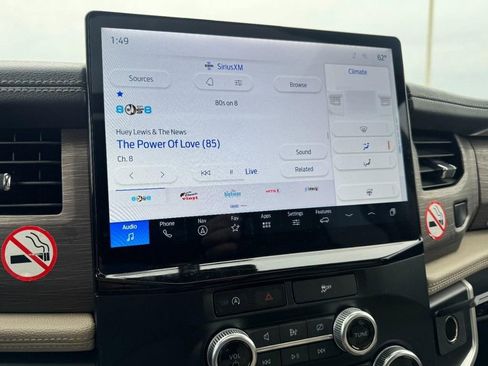 Used 2024 Ford Expedition Limited image 22