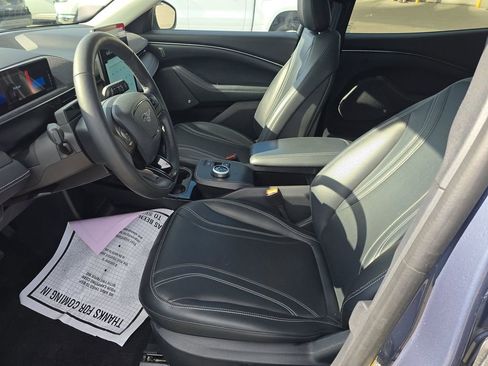 Used 2021 Ford Mustang Mach-E Premium image 7