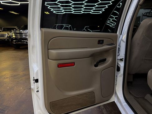 Used 2005 Chevrolet Silverado 1500 LS w/ Light Duty Power Package image 17