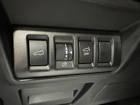 Used 2024 Subaru Outback Premium AWD/4WD image 16