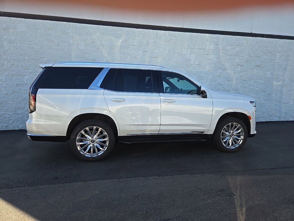 Certified 2024 Cadillac Escalade Premium Luxury AWD/4WD image 7