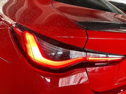 Used 2021 BMW M4 Coupe w/ M Driver's Package image 28