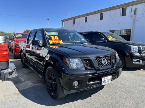 Used 2020 Nissan Frontier SV w/ Midnight Edition Floor Mats image 28