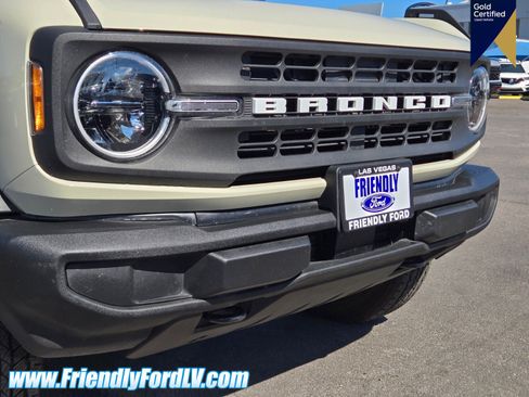 Certified 2025 Ford Bronco Big Bend AWD/4WD image 2