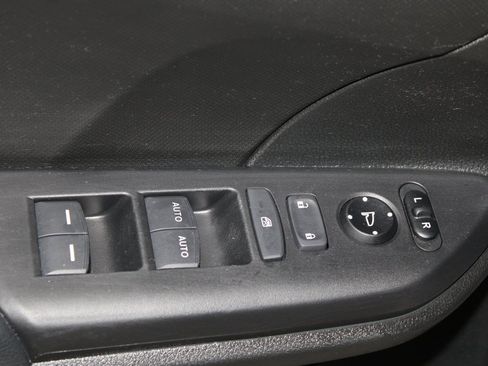 Used 2021 Honda Civic Sport image 9