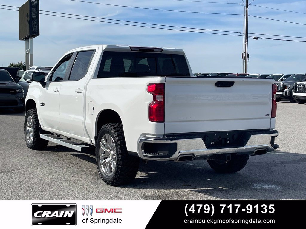 Used 2022 Chevrolet Silverado 1500 LT AWD/4WD image 4