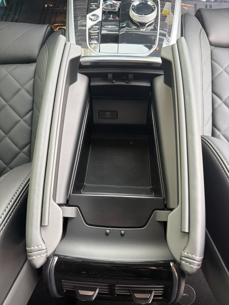 New 2026 BMW X5 M60i AWD/4WD image 26