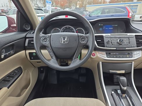 Used 2014 Honda Accord EX image 11