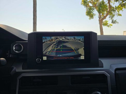 Certified 2026 Toyota 4Runner SR5 AWD/4WD image 30