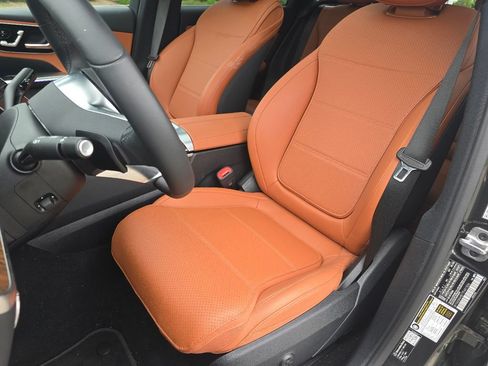 Certified 2026 Mercedes-Benz GLC 300 4MATIC image 26