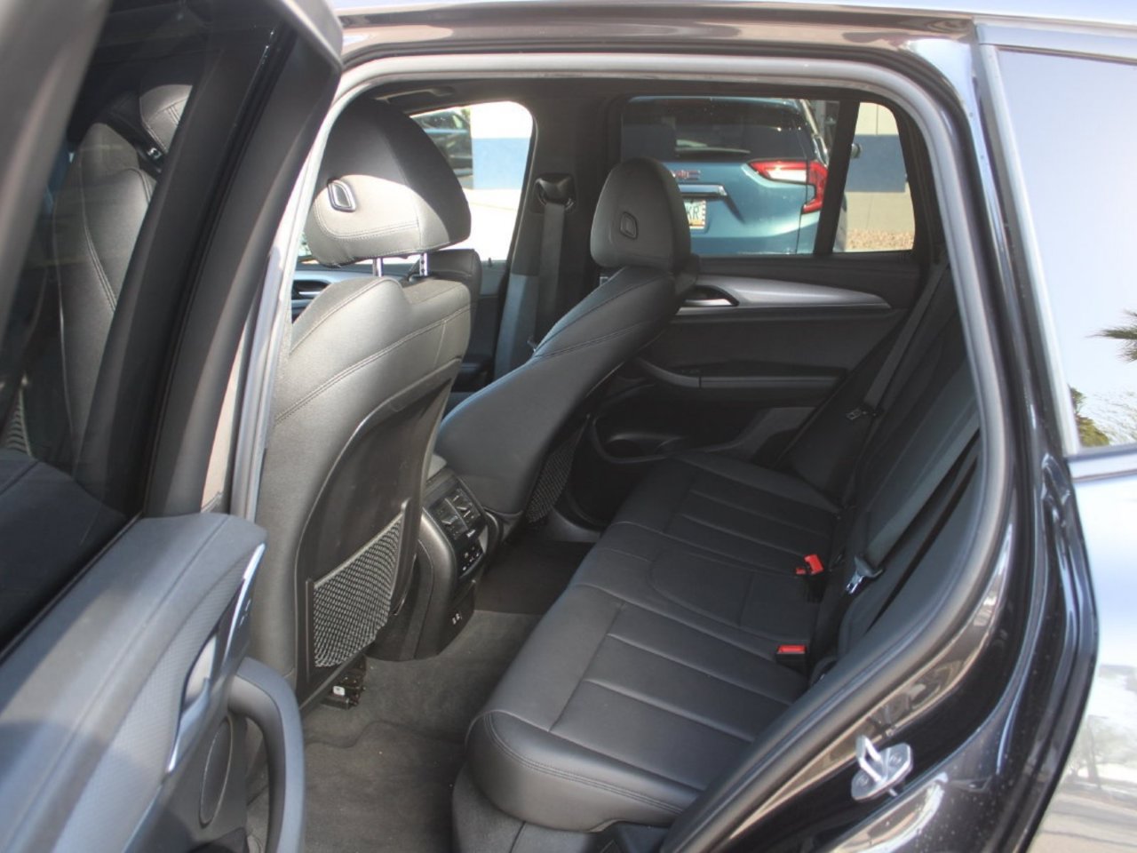 Used 2020 BMW X3 sDrive30i w/ M Sport Package 2 RWD image 14