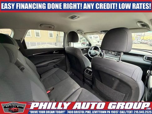 Used 2020 Kia Sorento L FWD image 23
