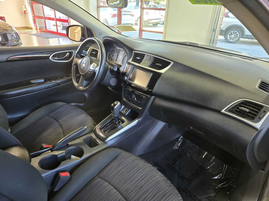 Used 2019 Nissan Sentra SV FWD image 21