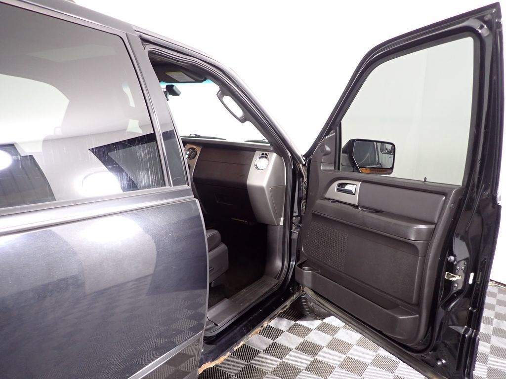 Used 2012 Ford Expedition Max Limited AWD/4WD image 30