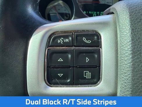 Used 2014 Dodge Challenger R/T RWD image 27