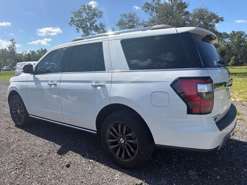 Used 2021 Ford Expedition Limited RWD image 9