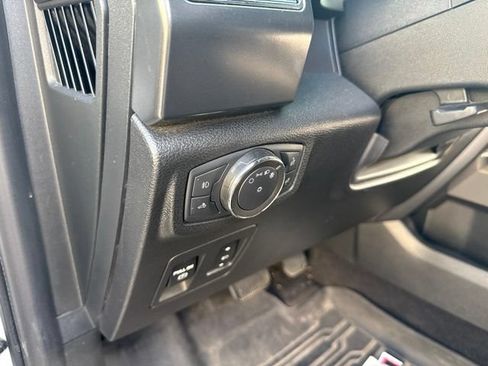 Used 2020 Ford F150 XLT w/ Equipment Group 302A Luxury AWD/4WD image 20