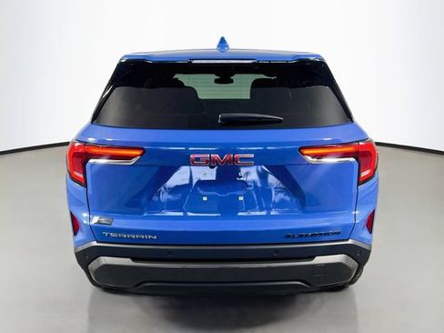 Used 2026 GMC Terrain Elevation FWD image 7