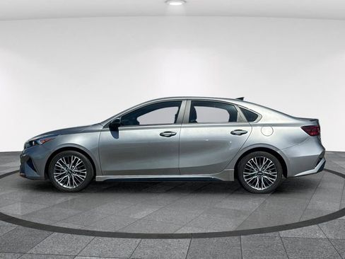 Used 2024 Kia Forte GT-Line FWD image 9