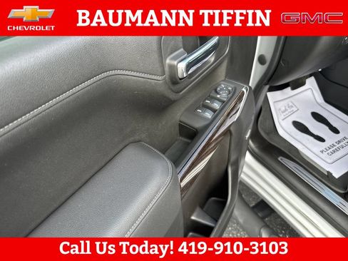 Used 2021 GMC Sierra 1500 Elevation w/ Preferred Package AWD/4WD image 19