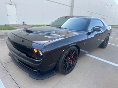 Used 2016 Dodge Challenger SRT Hellcat