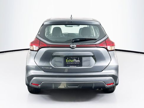 Used 2024 Nissan Kicks S image 7