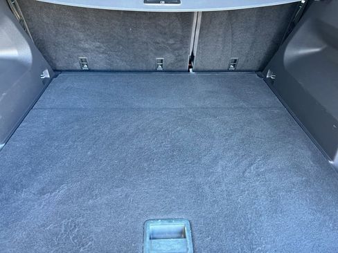 Used 2020 Volkswagen Atlas Cross Sport SE w/ Towing Package image 23