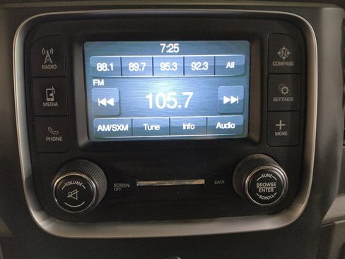 Used 2018 RAM 1500 Tradesman AWD/4WD image 25