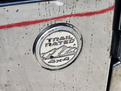 Used 2022 Jeep Wrangler Sport AWD/4WD image 13