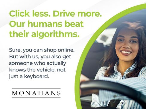 Used 2023 Chrysler Pacifica Touring-L image 21