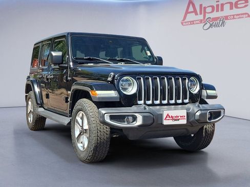 Used 2020 Jeep Wrangler Unlimited Sahara AWD/4WD image 7