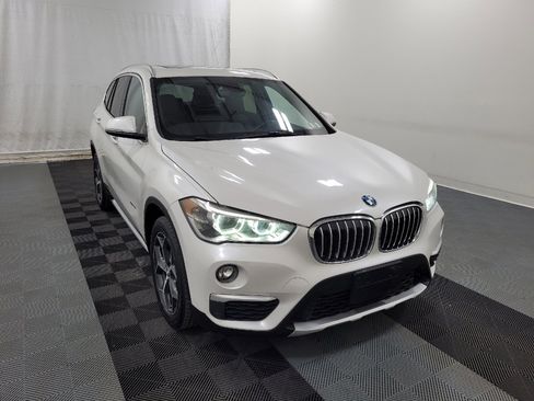 Used 2017 BMW X1 xDrive28i AWD/4WD image 13