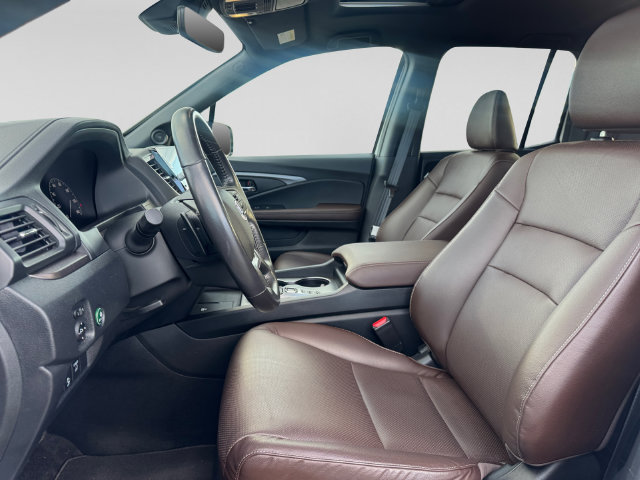 Used 2025 Honda Ridgeline RTL+ image 8