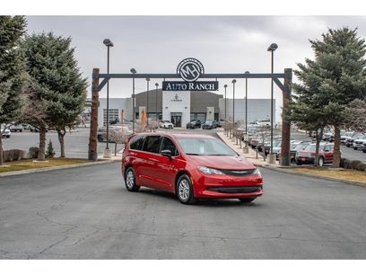 New 2026 Chrysler Voyager LX