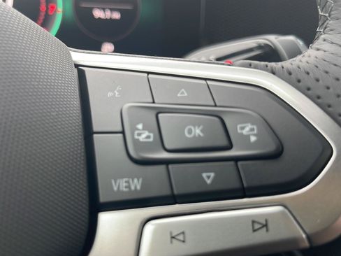 New 2026 Volkswagen Tiguan SE R-Line AWD/4WD image 20