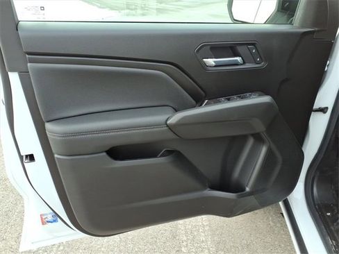 New 2026 GMC Canyon Elevation image 13