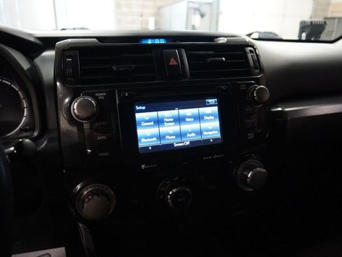 Used 2016 Toyota 4Runner Trail AWD/4WD image 12